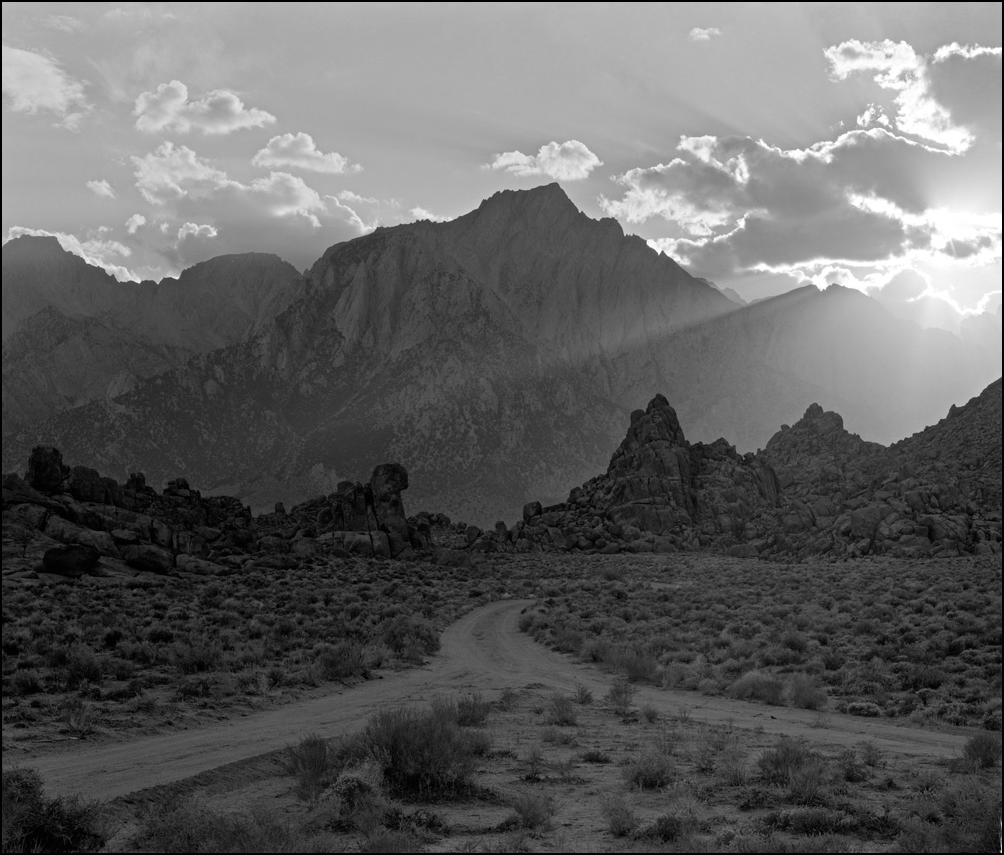 LonePinePeakSunsetVersion3